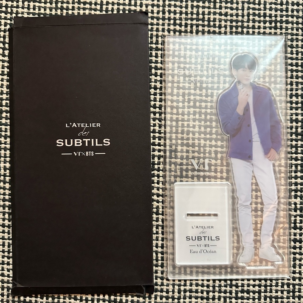 BTS × VT L'ATELIER des SUBTILS Official Acrylic Stand Figure Standee Jungkook JK